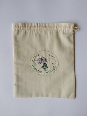 Bolsa talega bordado conejita personalizable