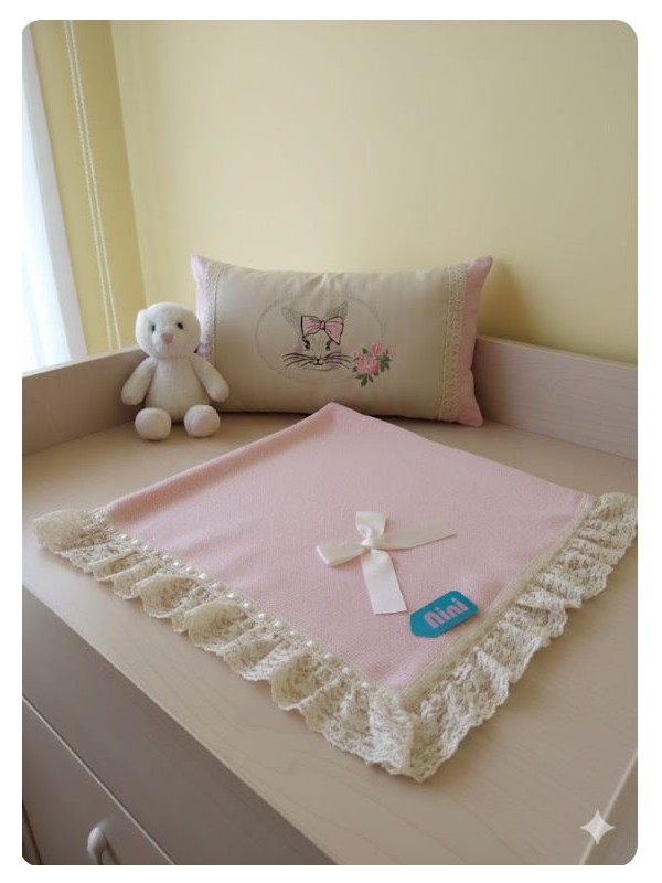 Toca rosa encaje Nini invierno