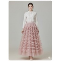 Falda de tul rosa con volantes