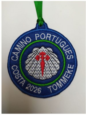 Parche concha y cruz Santiago con tu nombre y año