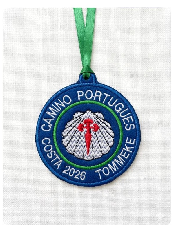 Parche concha y cruz Santiago con tu nombre y a&ntilde;o